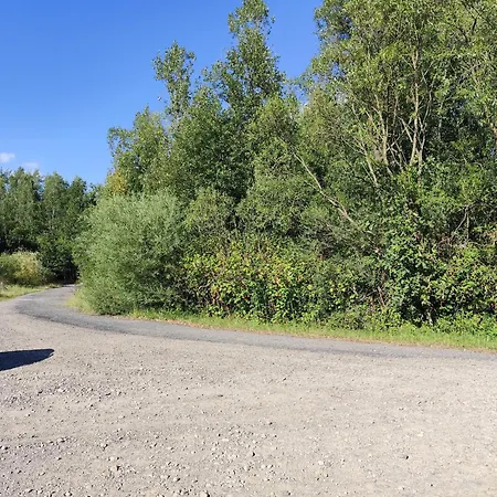 Pod Skarpa 27 * Zator