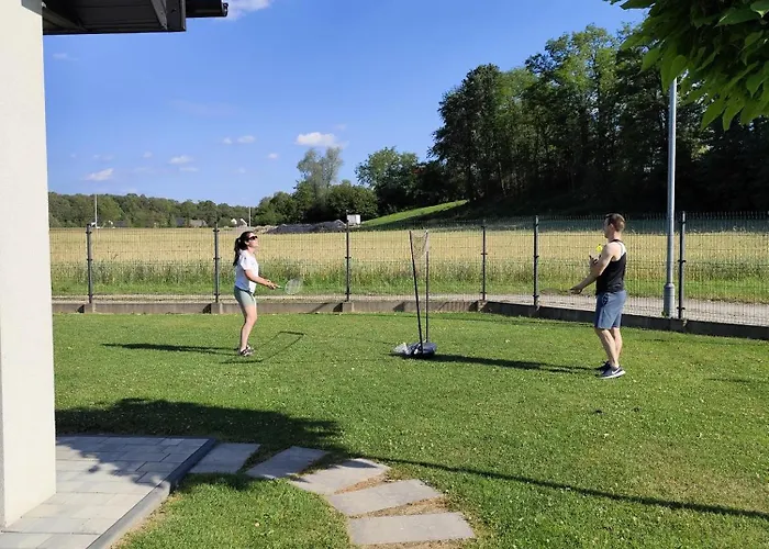 Pod Skarpa 27 ザトル